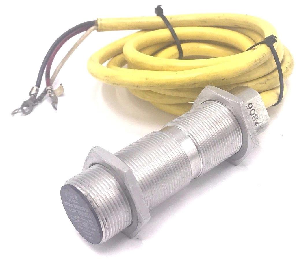 Used HONEYWELL FYCC8C3-2 MICRO PROXIMITY SWITCH 30MM SN 1.2/7.5AMP 120VAC