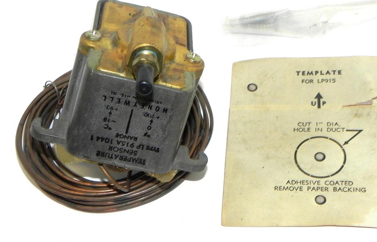 Used HONEYWELL LP915A-1044 TEMPERATURE SENSOR (IN BOX) LP915A1044