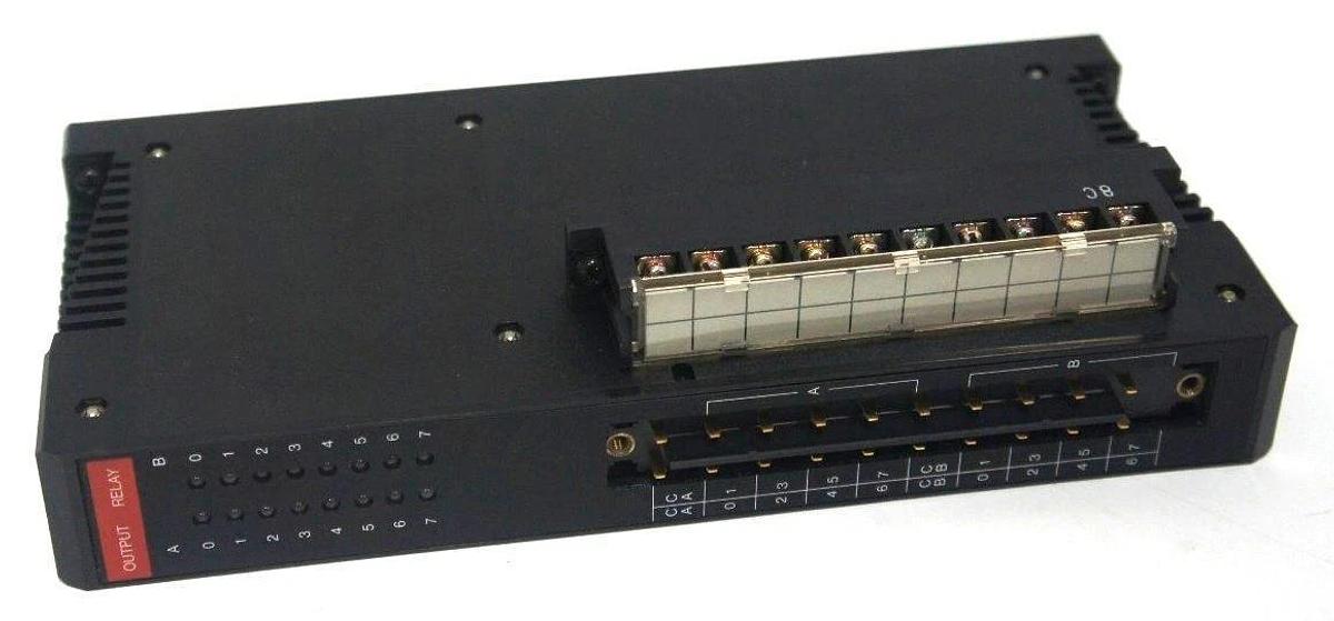 NIB GE FANUC IC630MDL380A RELAY OUTPUT MDL/16