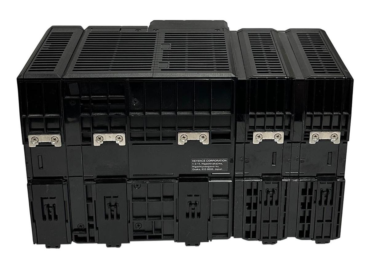 Used KEYENCE XG-8702L / CA-DC21E MULTI-CAMERA IMAGING SYSTEM CA-E800 EtherNet USNP