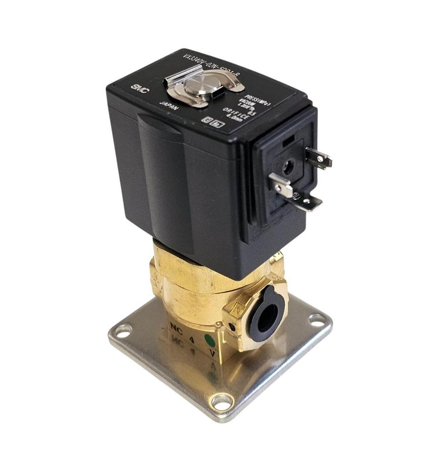 Used NEW SMC VX3340V-02N-5DO1-B SOLENOID VALVE 3-PORT 24VDC COIL RATING