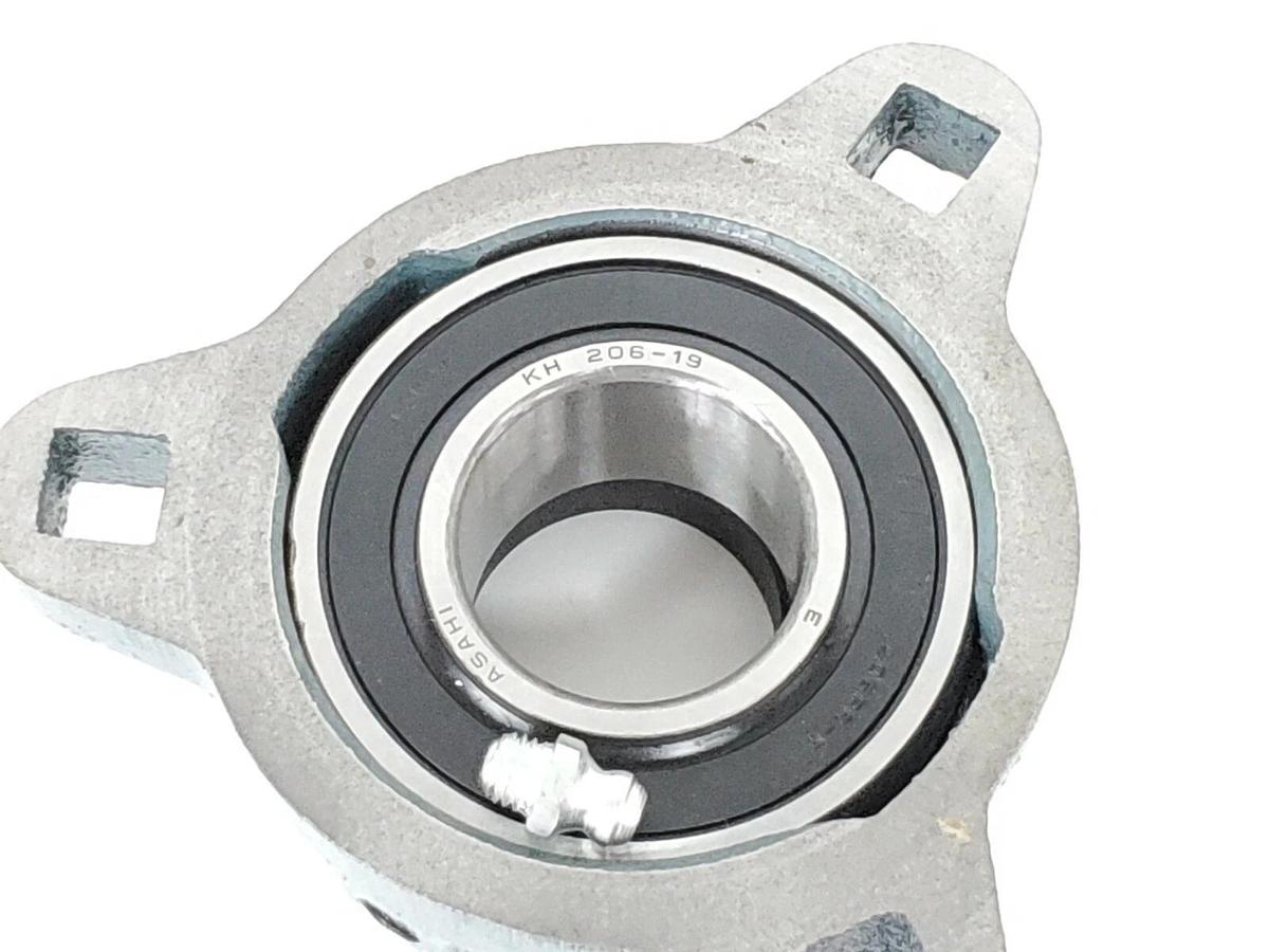 Used NIB AMI KHTM206-19 3-BOLT FLANGE BEARING #98811060