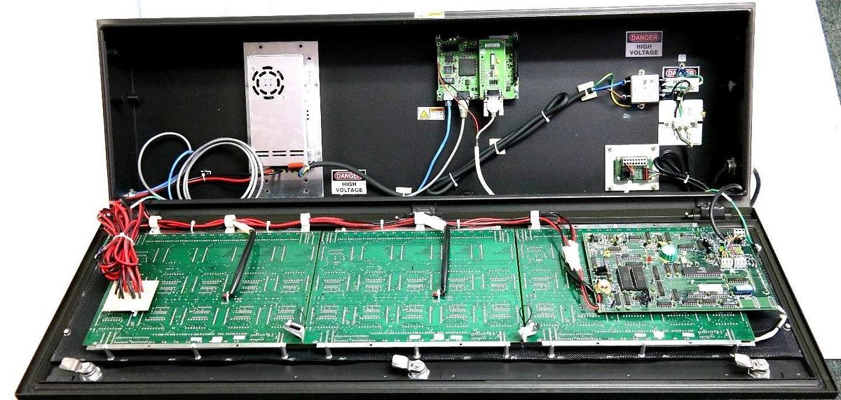 Used ALLEN BRADLEY 2706-P72CN2 SER. B REV. A FRN. 2.00 MESSAGE DISPLAY 2706P72CN2