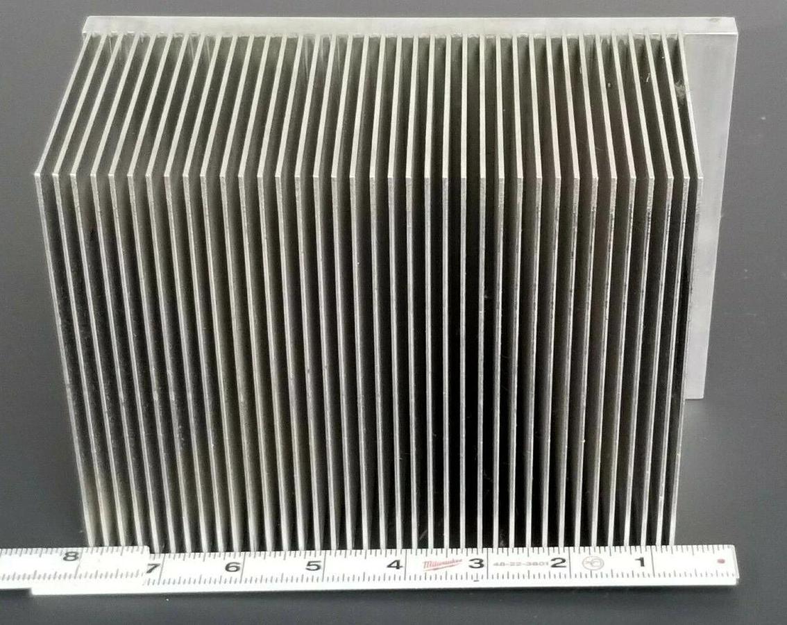 Used BALDOR HEAT SINK FOR H2 INVERTER DRIVES 37-BLADE