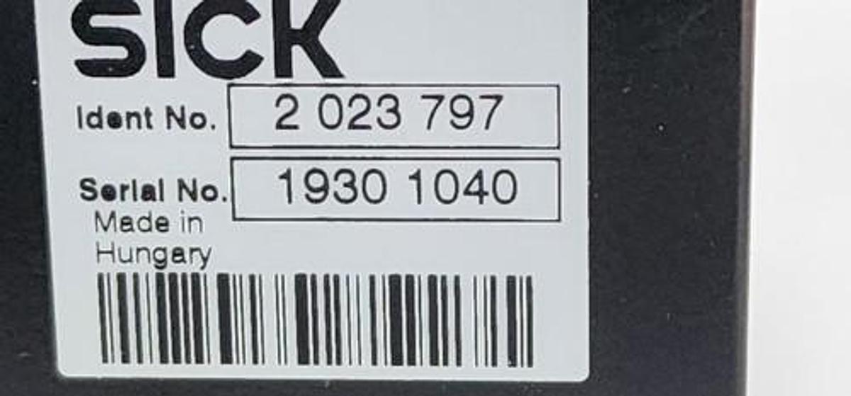 Used NEW SICK SX0A-A0000B 2023797 SYSTEM PLUG FOR STANDARD W/ 2048602