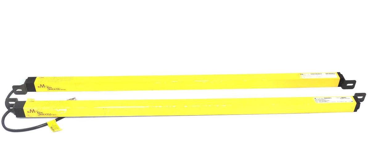 Used STI MC47-20-755-X TRANSMITTER AND MC47-20-750-R RECEIVER LIGHT CURTAIN SET