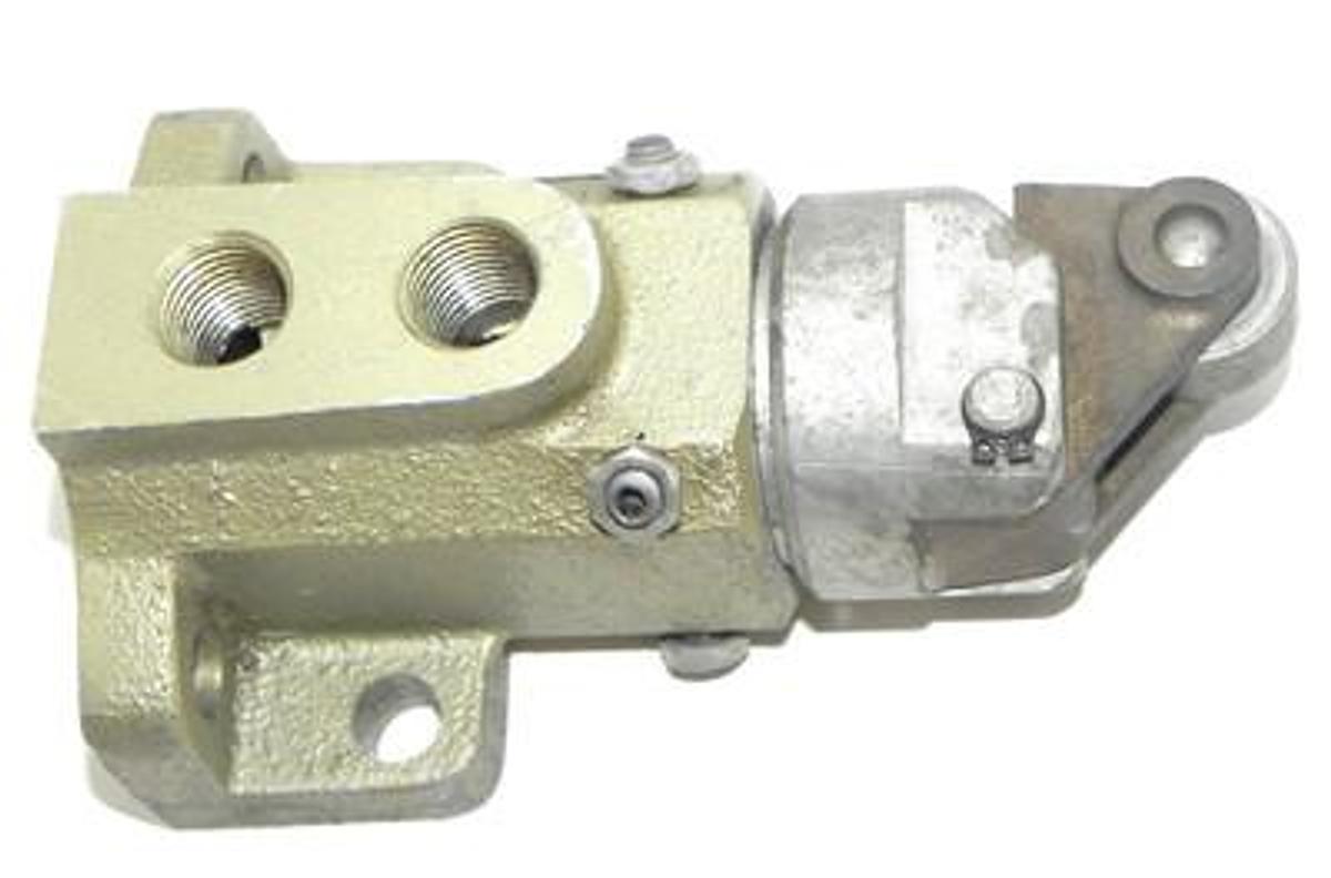 Used ROSS W1131A2001 ROLLER CAM VALVE 1-10BAR