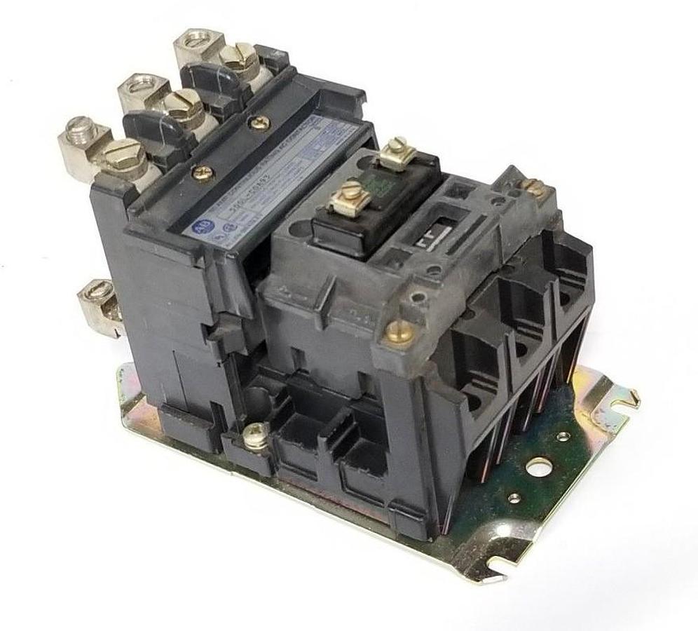 Used ALLEN BRADLEY 500L-COA93 LIGHTING CONTACTOR CC254C 230-240V, 60HZ
