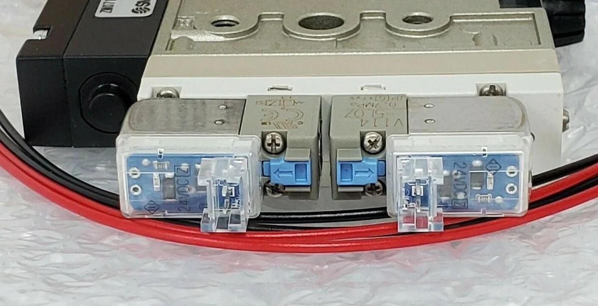 Used NIB SMC ZM071AH-K5LZ VACUUM EJECTOR VALVE ZM071AHK5LZ