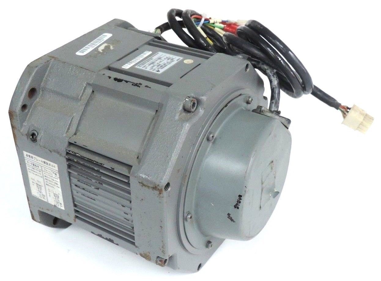Used YASKAWA USADED-13-YR31 AC SERVO MOTOR 1300W, 9.9A, 2000 R/MIN, USADED13YR31