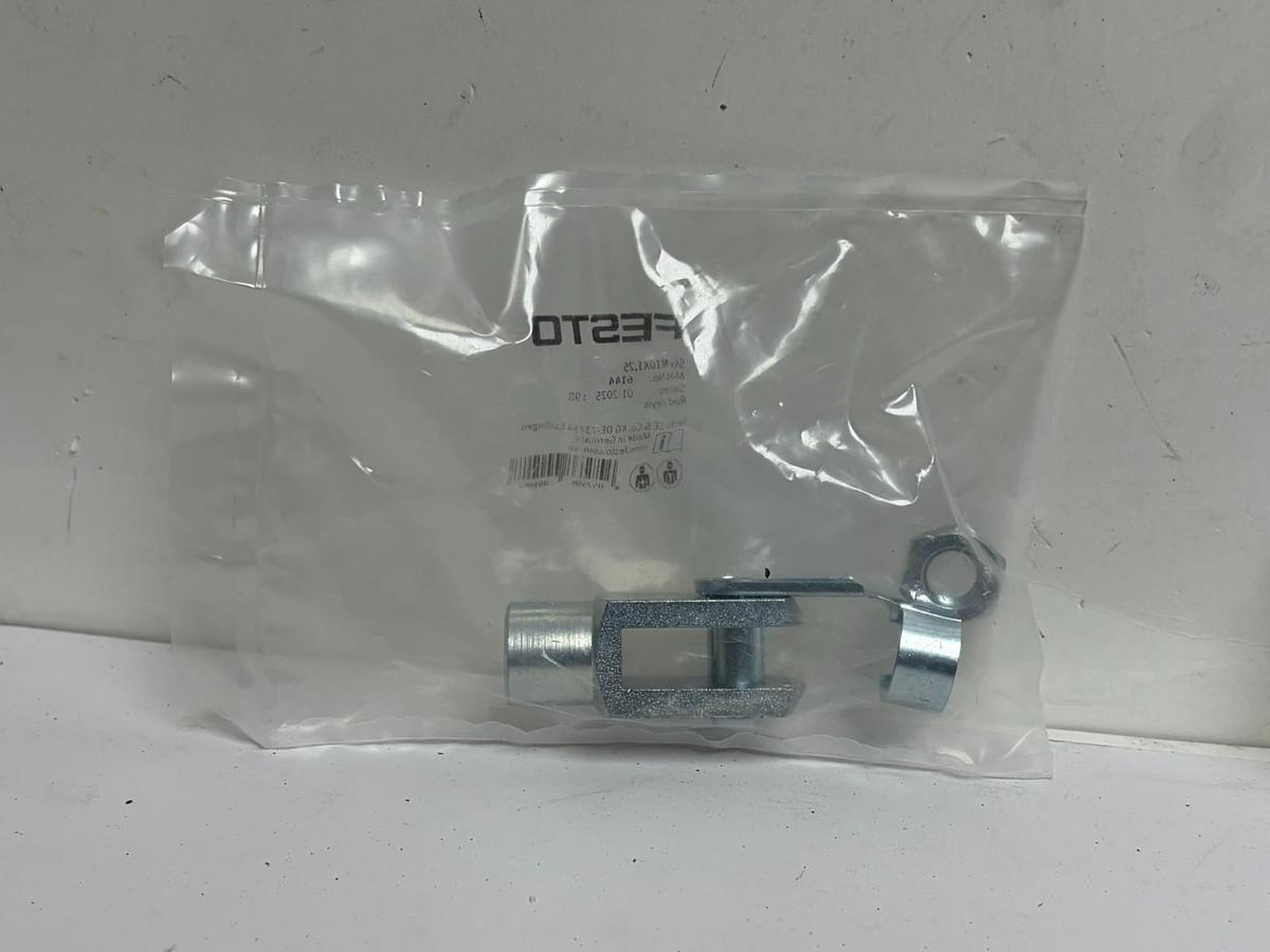 Festo SG-M10X1,25 Rod Clevis 6144 Pneumatic Cylinder Mounting Lot of 5 New
