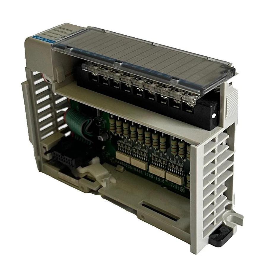 Used ALLEN BRADLEY 1769-IQ16 /A CompactLogix 16-PT DIGITAL INPUT MODULE 1769IQ16