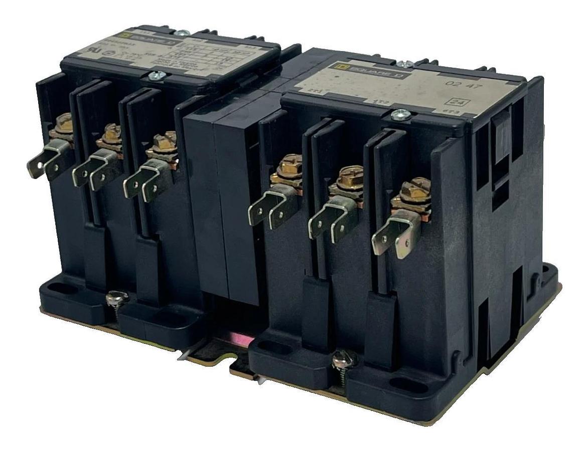 SQUARE D 8965DPR33V02 Ser. B Reversing Hoist Contactor 30A 600V 120V Coil, NSNP