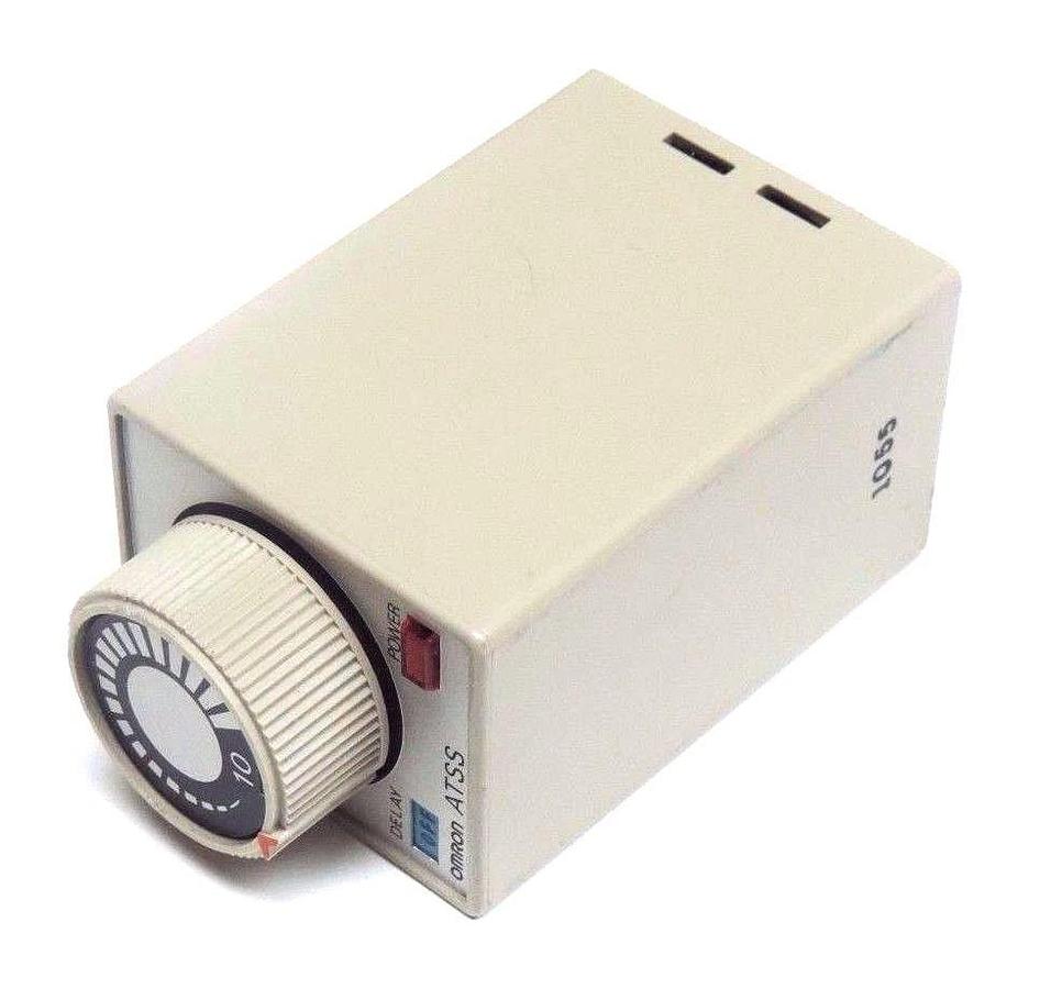 Used OMRON ATSS TIMER 100VAC, 50/60HZ, 0-10 SEC.