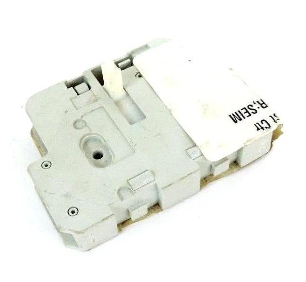 Used SIEMENS 3TY7561-1AA00 AUXILIARY CONTACT SWITCH 3TY75611AA00