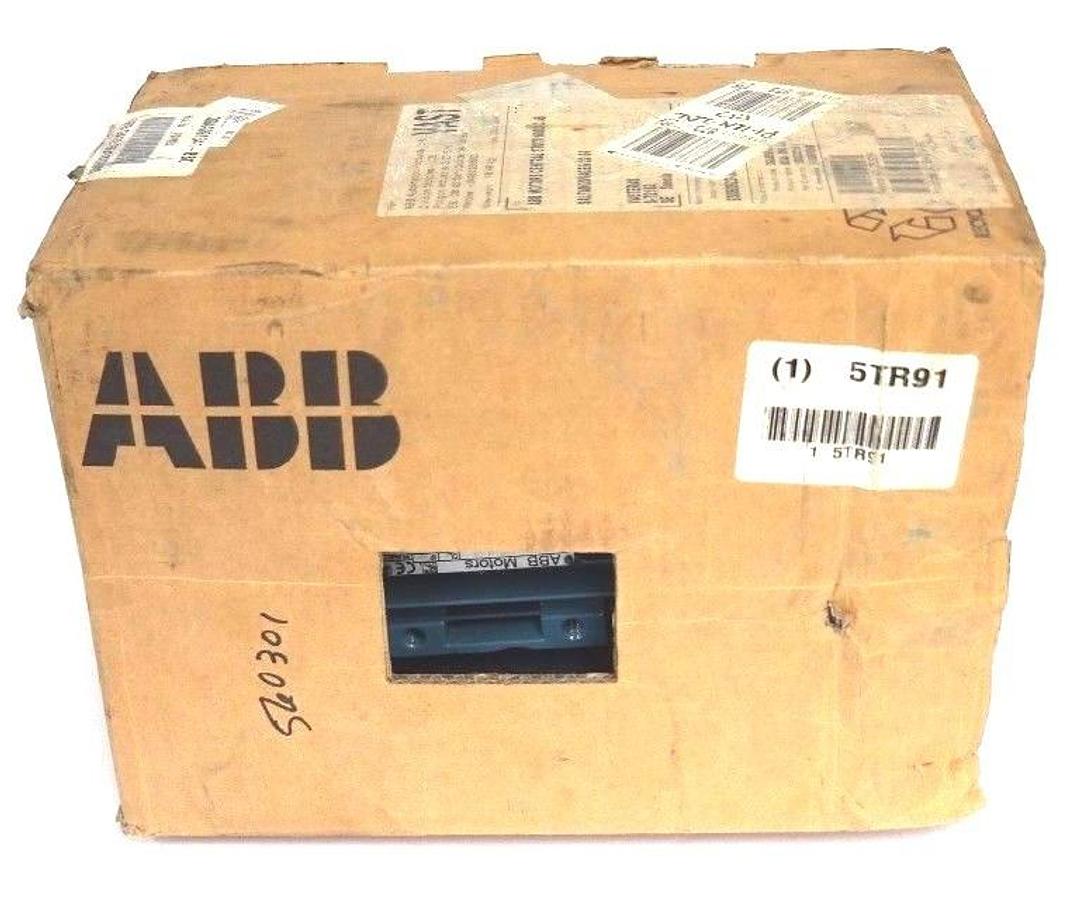 Used NIB ABB 3GAA091341-BSE FLANGE MOUNTED MOTOR 3GAA091341BSE