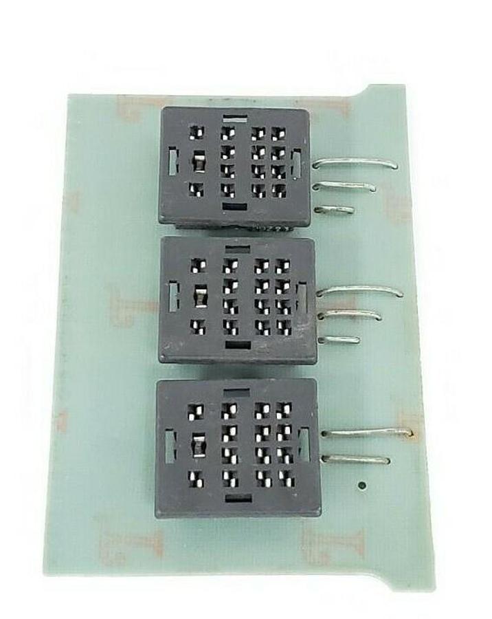 Used RYCO 100-309-1 RELAY BOARD 1003091