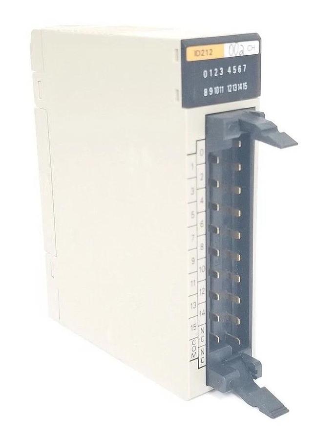 Used OMRON C200H-ID212 INPUT MODULE 24VDC, 7mA, C200HID212 *MISSING WIRE TERMINAL*