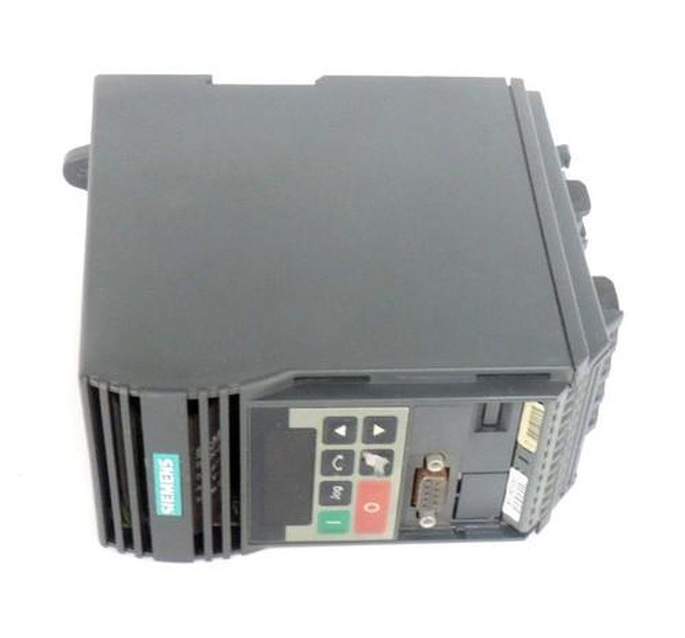 Used SIEMENS 6SE9212-8CA40 MICROMASTER DRIVE .75HP 230V 3PH 6SE92128CA40