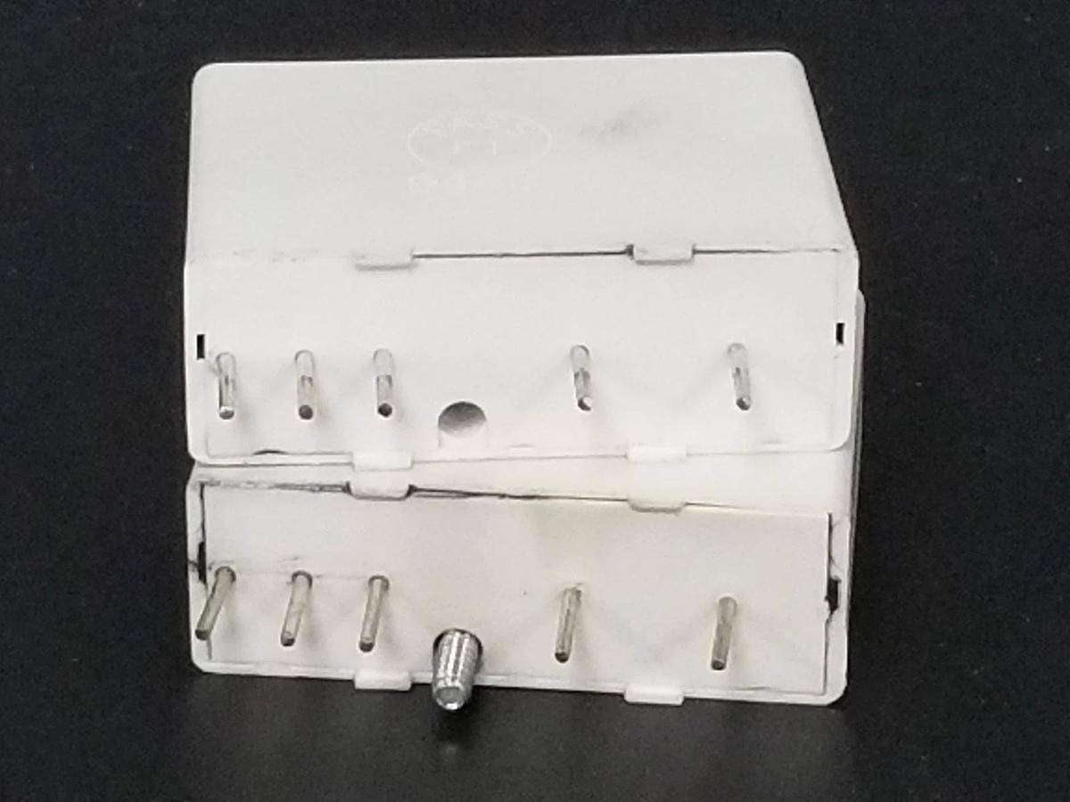 Used LOT OF 2 CRYDOM 6101 INPUT MODULES 4.0-32VDC IDC5
