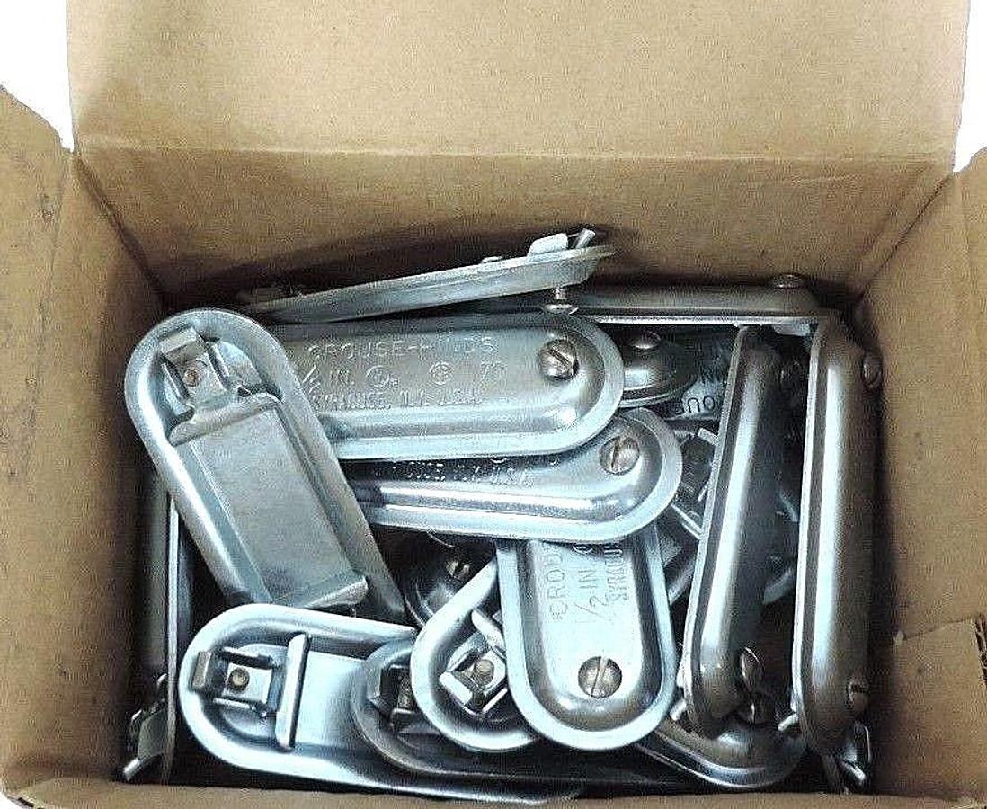 Used BOX OF 17 NEW CROUSE HINDS 170 OBROUND COVER FOR FORM 7 BODY 1/2"