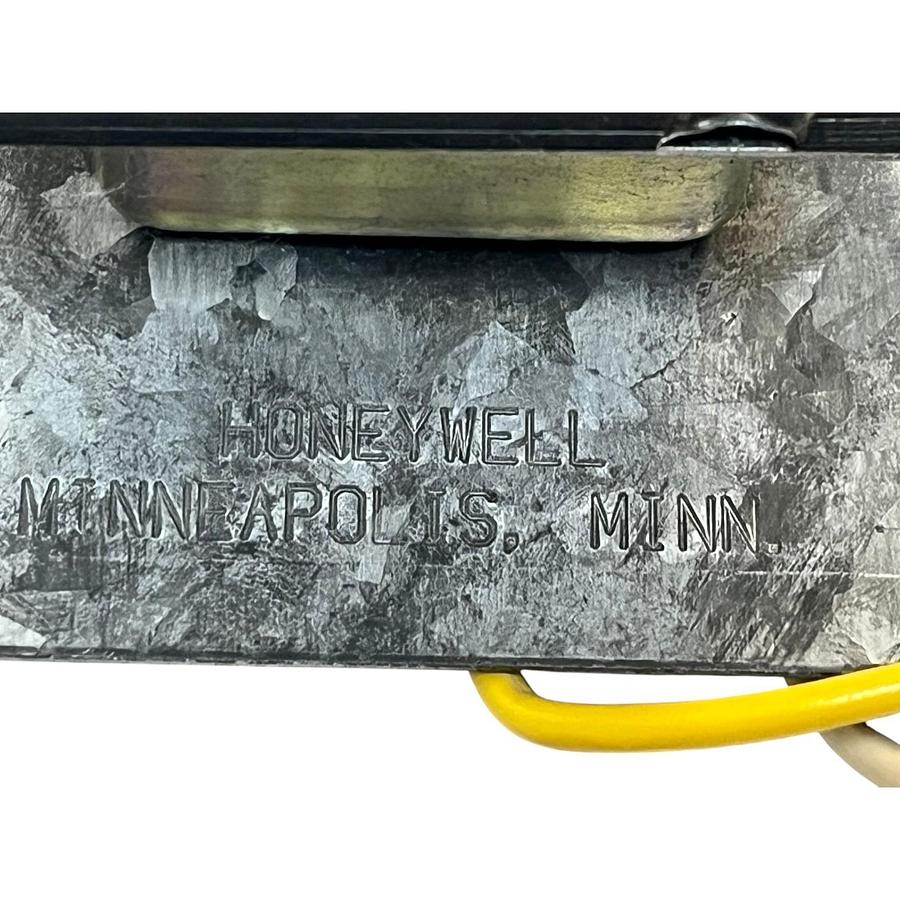 Used Honeywell AT72D 1188 Control Transformer 120V to 24V 38 VA NEMA Type D New
