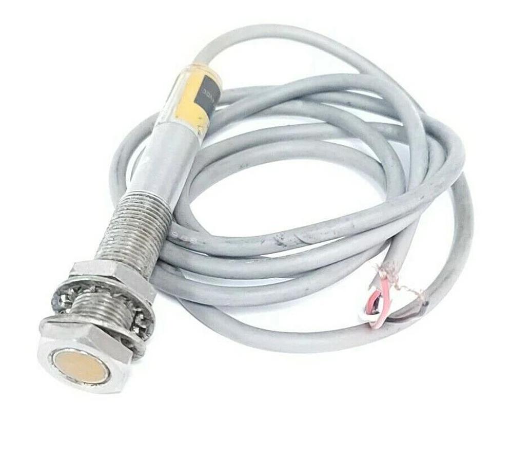 Used OMRON TL-X2 PROXIMITY SWITCH TLX2, 10-14VDC