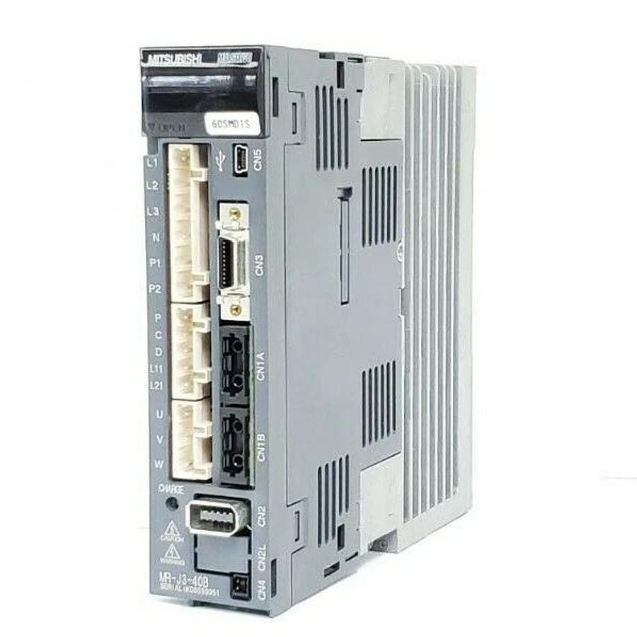 Used MITSUBISHI MELSERVO MR-J3-40B AC SERVO AMPLIFIER MRJ340B