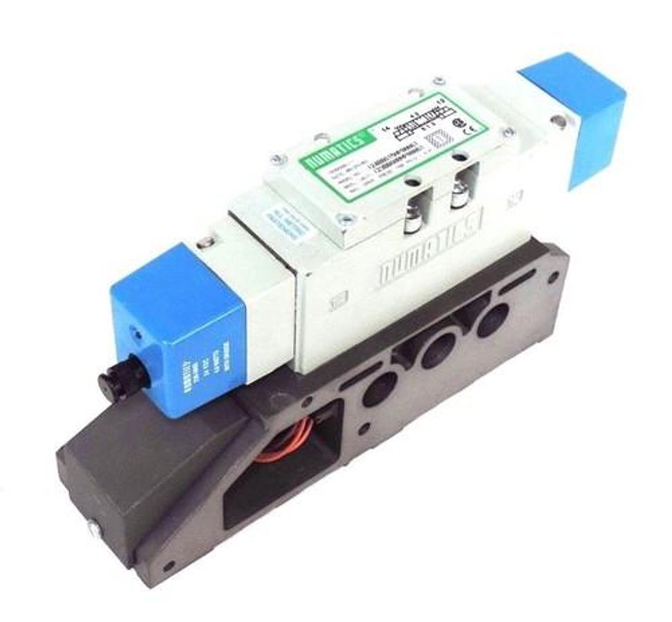 Used NEW NUMATICS 124BB615MP00061 VALVE W/ 236-384B 24VDC COILS 123BB600MP00061