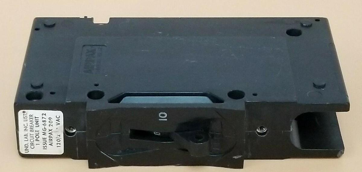 Used SENSATA / AIRPAX 209-1-1-62-4-8-10 CIRCUIT BREAKER LR26229 1P MG-6872 120/240VAC