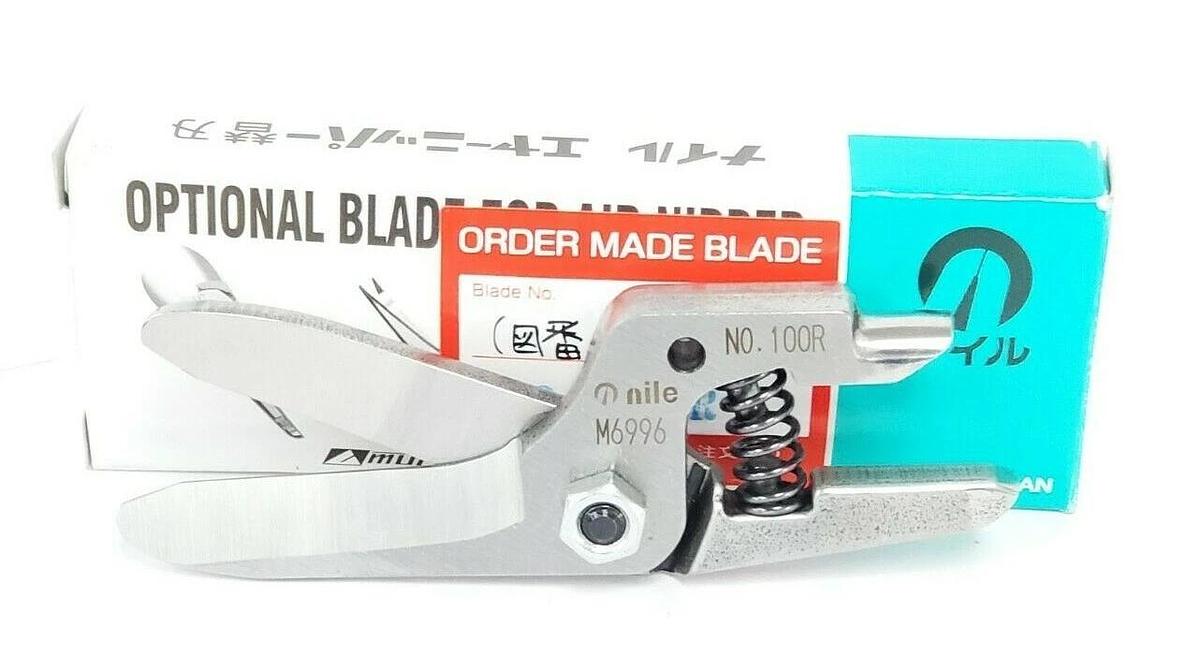 Used LOT OF 2 NIB NILE AIR TOOLS NO. 100R OPTIONAL BLADES M6996