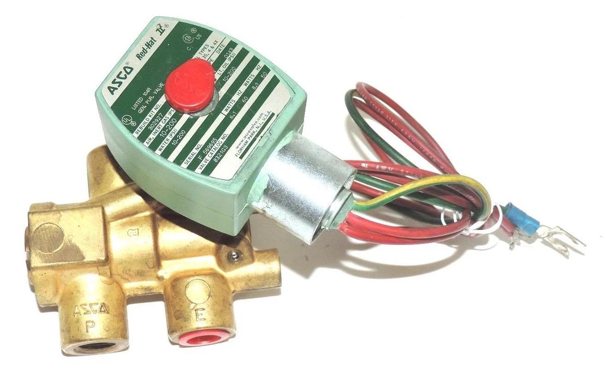 Used ASCO RED-HAT 8321G3 3-WAY SOLENOID VALVE 1/4" NPT, 6.1-8.1W, REBUILD KIT #302927