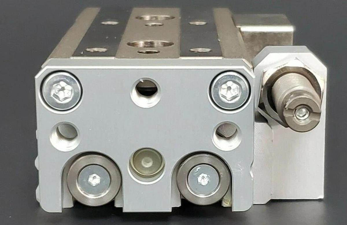 Used NEW SMC MXQ12L-30BS CYLINDER TABLE SLIDE SHOCK ABSORB MXQ12L30BS