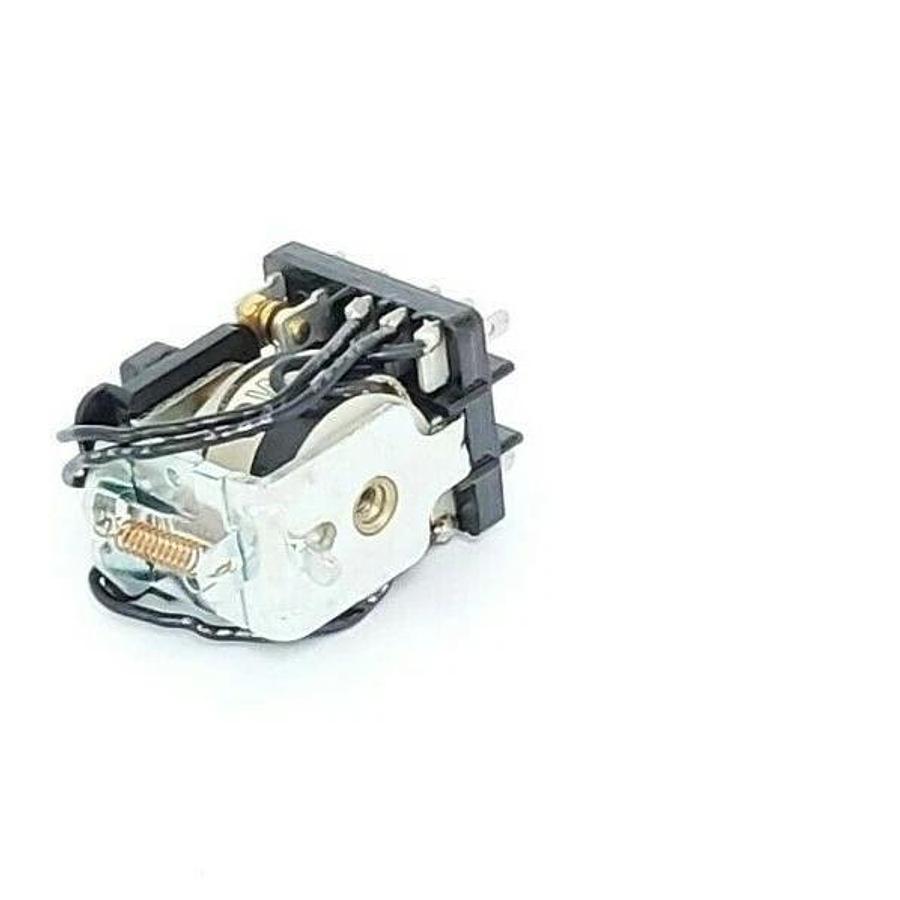 Used GW EAGLE SIGNAL 25B-1893 RELAY 120V 50/60HZ 25B1893