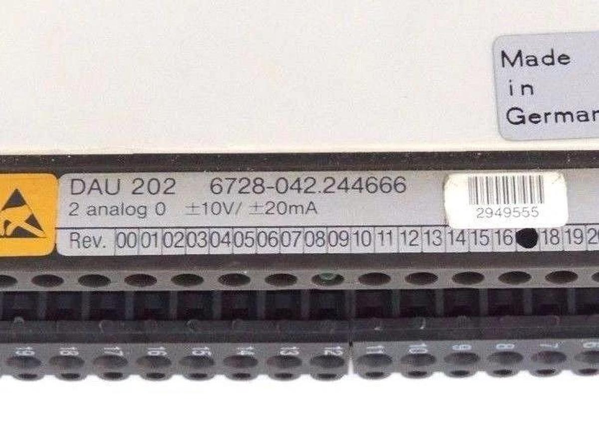 Used AEG DAU 202 OUTPUT MODULE ANALOG 6728-042.244666 REV 17 DAU202