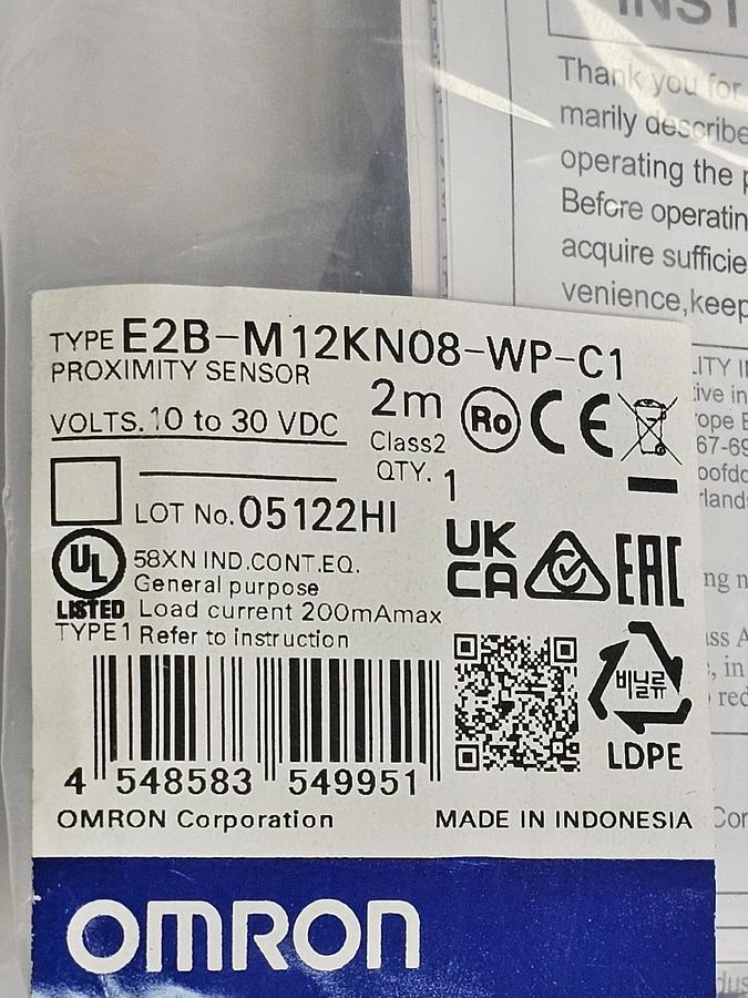 Used LOT OF 2 NEW OMRON E2B-M12KN08-WP-C1 PROXIMITY SENSORS E2BM12KN08WPC1 2M