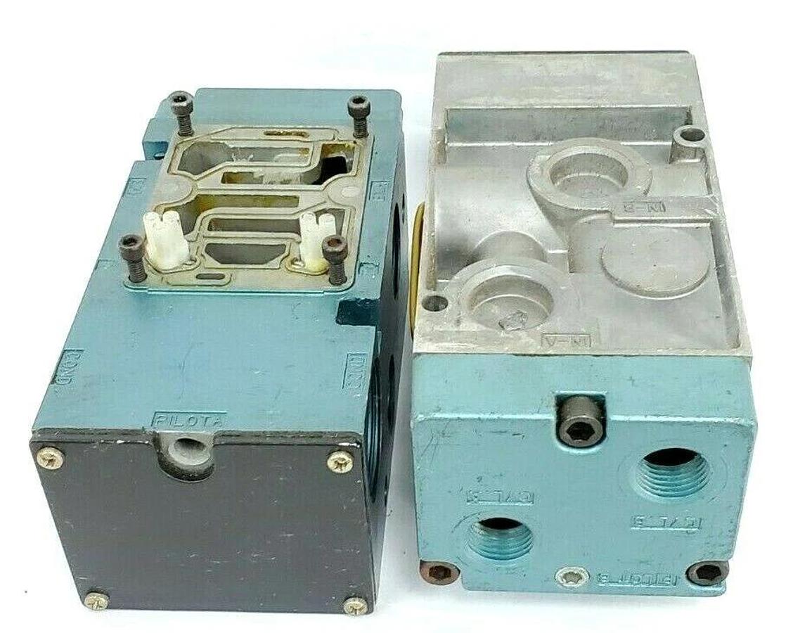 Used LOT OF 2 NUMATICS VALVE BLOCKS