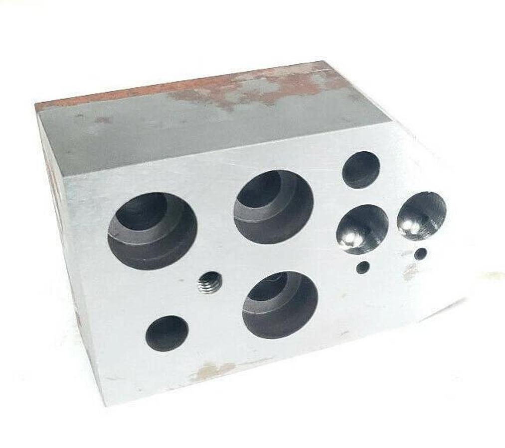 Used METRIC PUNCH COMPANY T02-38073D9014 BLOCK T0238073 DET#9014 GMSP02-38073-901