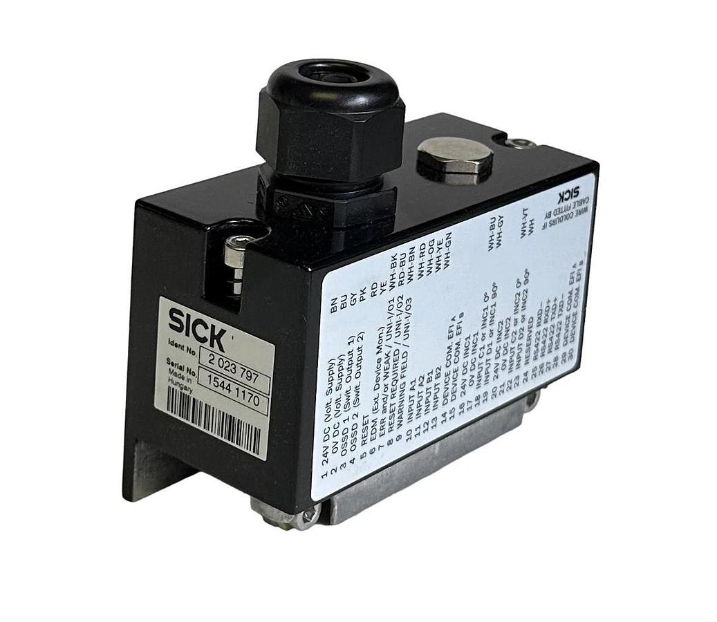 NEW SICK SX0A-A0000B / 2 023 797 SYSTEM PLUG NO CABLE 24VDC ADVANCED SX0AA0000B