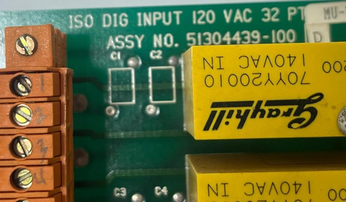 Used HONEYWELL 51304439-100 Iso Dig Input Board Rev D,  15 GRAYHILL 70YY20010 RELAYS