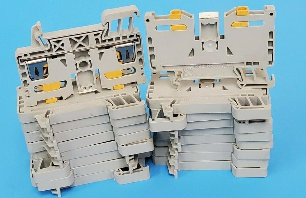 Used LOT OF 18 ALLEN BRADLEY 1492-K3 TERMINAL BLOCKS 1492K3