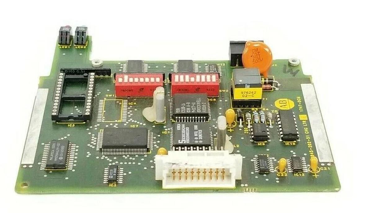 Used ALLEN BRADLEY 40845-202-51 BOARD 1747-DCM