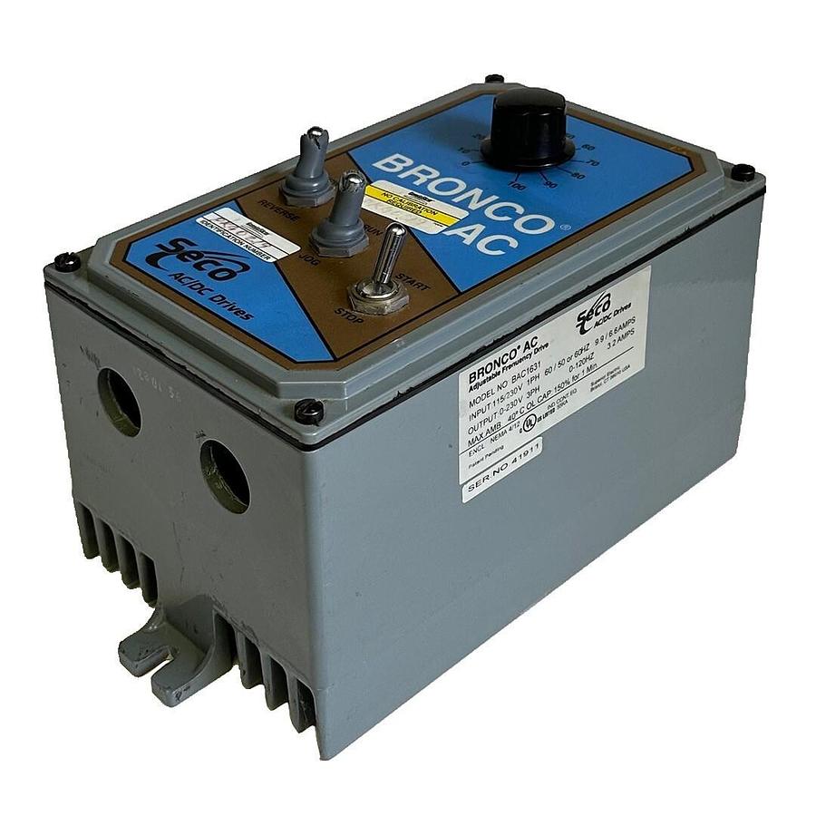 Used SUPERIOR ELECTRIC SECO BAC1631 BRONCO AC DRIVE *TOGGLE SWITCHES BROKEN*