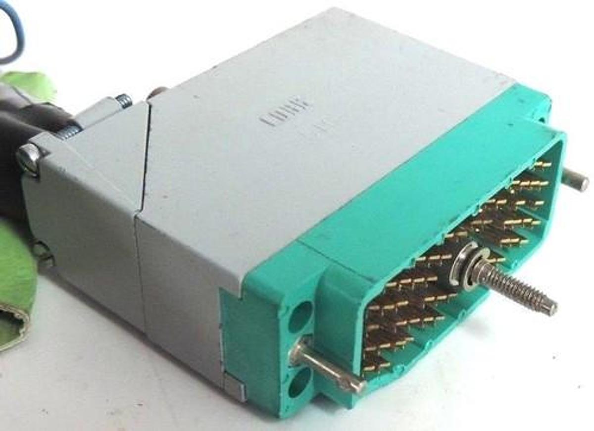Used ROBOT CABLE EDAC 516 CONNECTORS 18FT, NANO #2 MACHINE