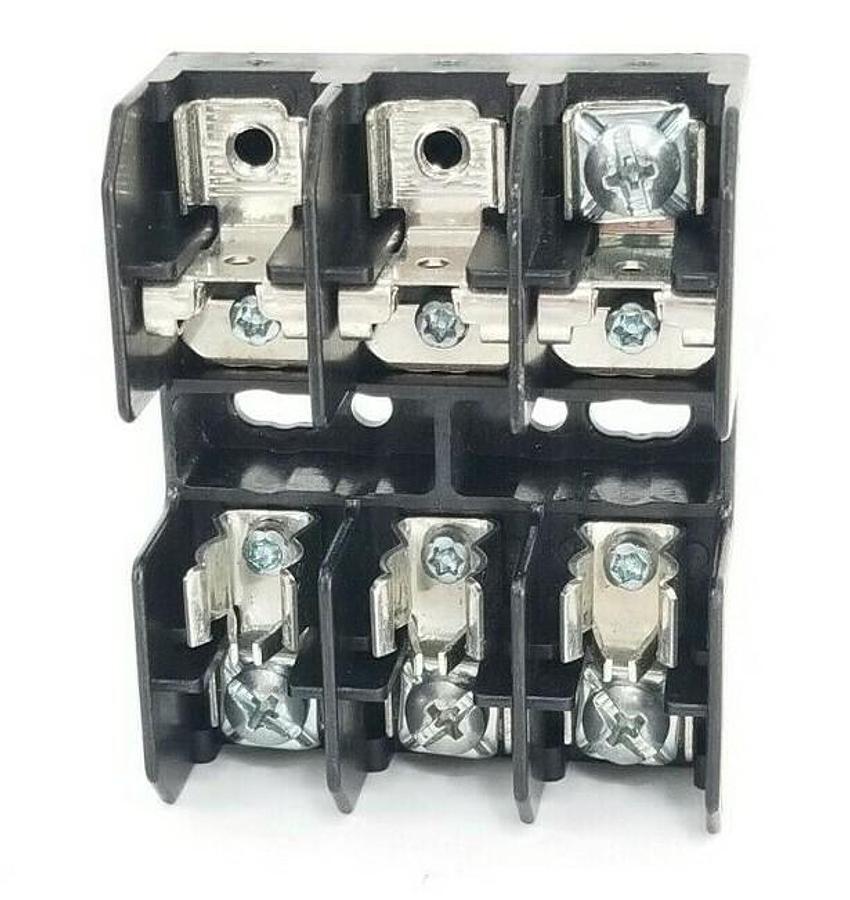 Used COOPER BUSSMANN BC6033P FUSEHOLDER, 30A, 250V, 3P