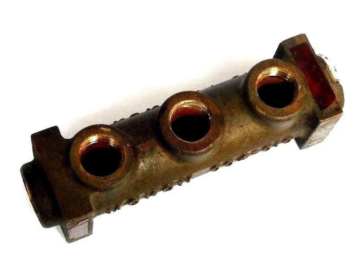 Used MOKON 004-010 BRASS MANIFOLD 004010