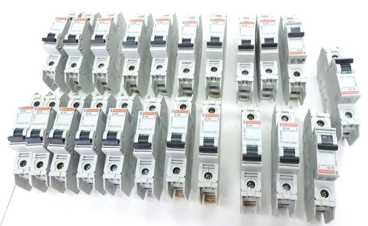 Used LOT OF 22 MERLIN GERIN 60101 CIRCUIT BREAKERS C1A, 240V, MULTI 9 C60