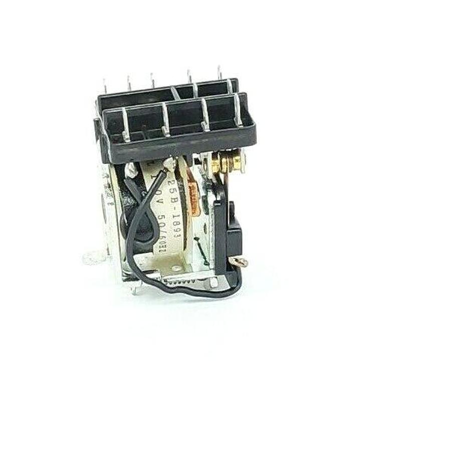 Used GW EAGLE SIGNAL 25B-1893 RELAY 120V 50/60HZ 25B1893