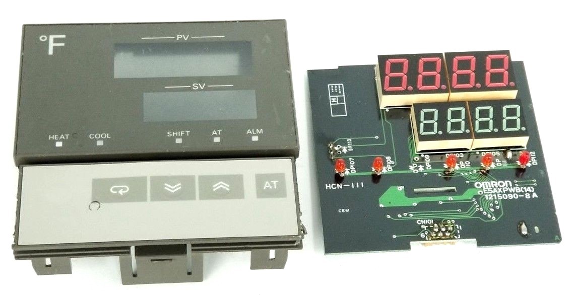 Used OMRON E5AXPWB(14) TEMPERATURE CONTROLLER DISPLAY BOARD 1215090-8A HCN-111