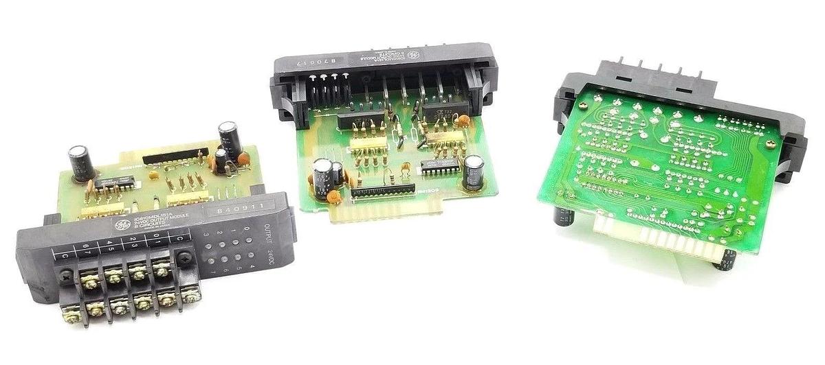 Used LOT OF 3 GE FANUC IC610MDL151A OUTPUT MODULES 24VDC, 8 CIRCUITS